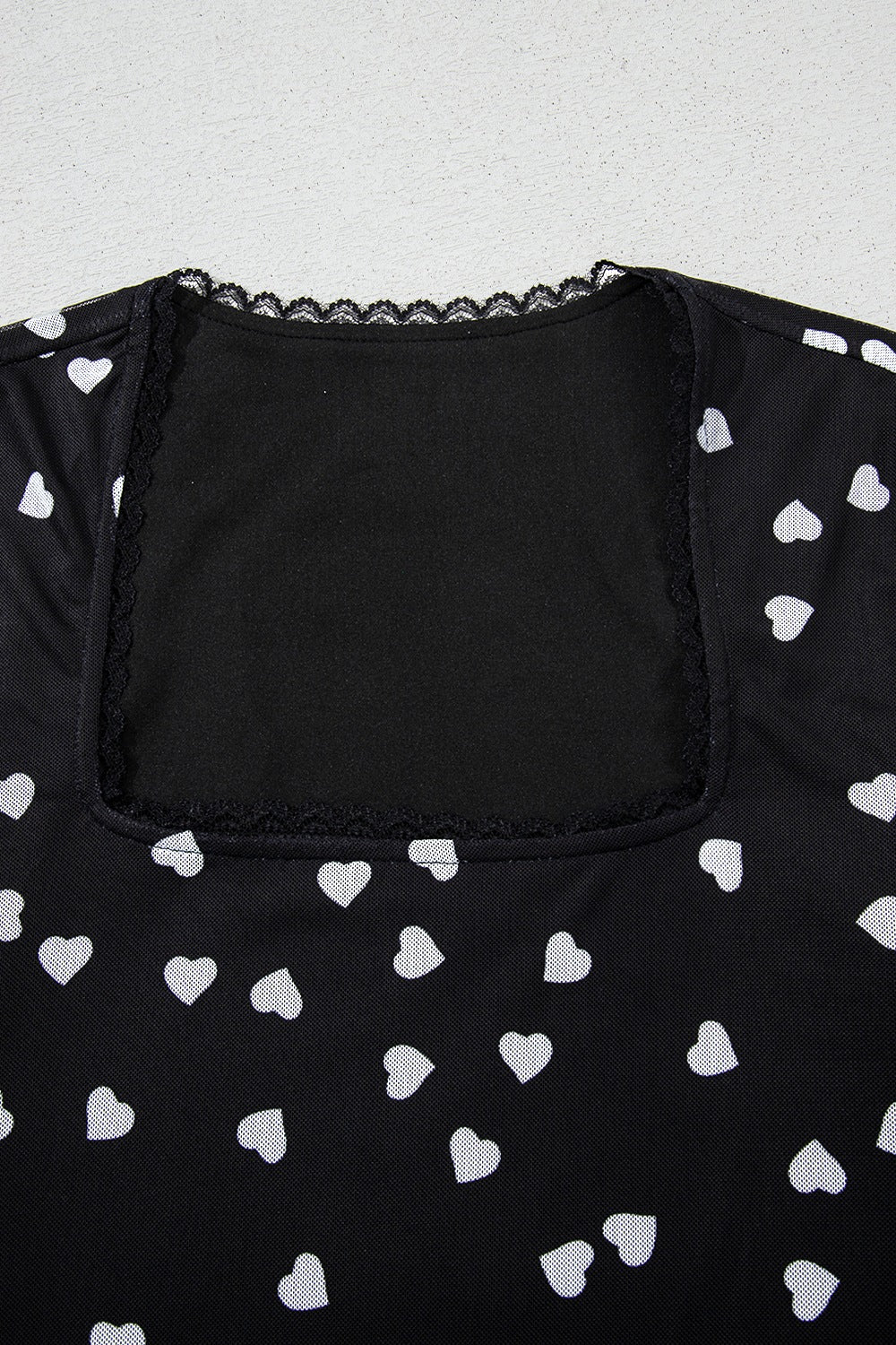 Heart Square Neck Long Sleeve Bodysuit Trendsi