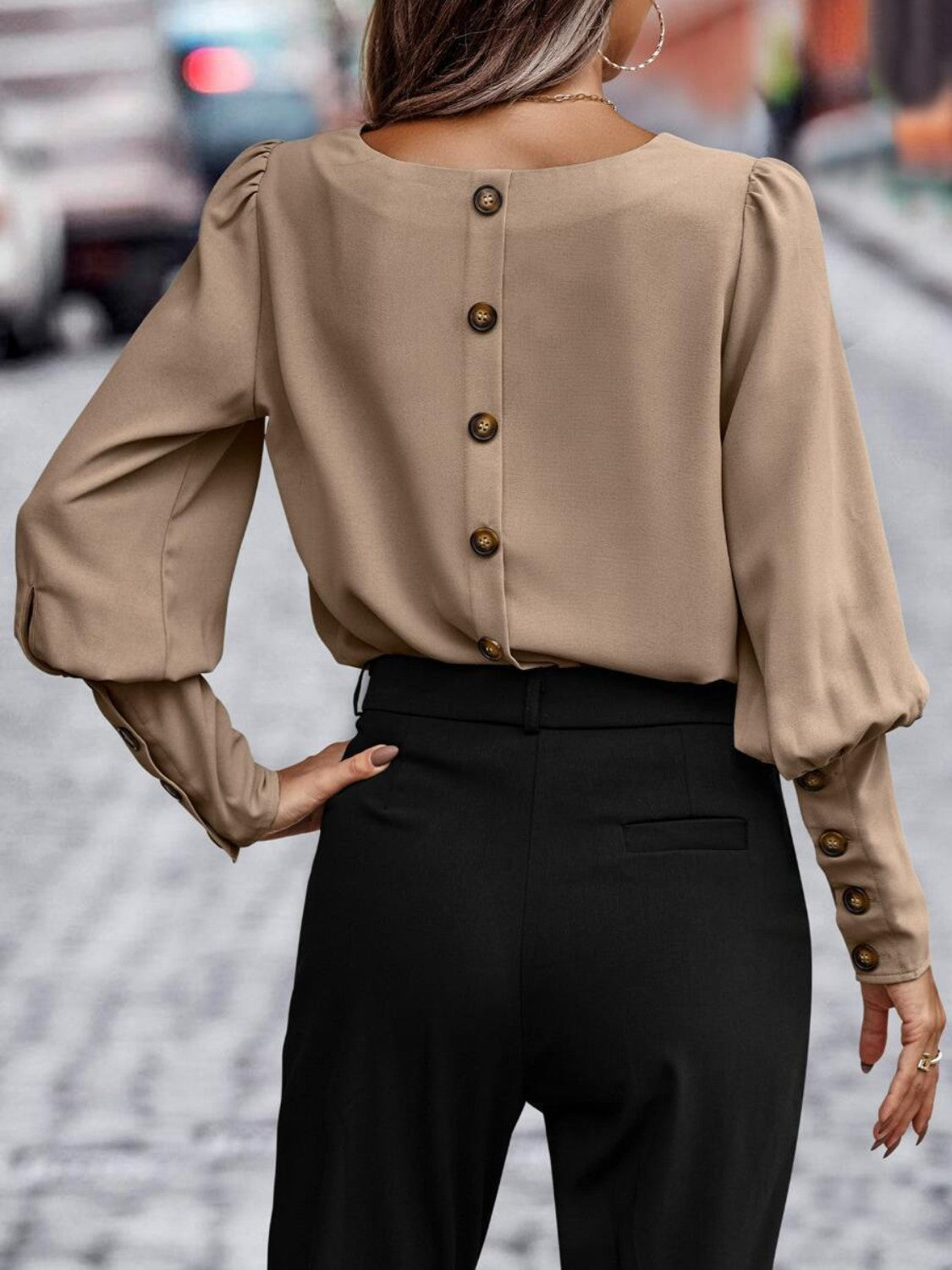 Round Neck Lantern Sleeve Blouse